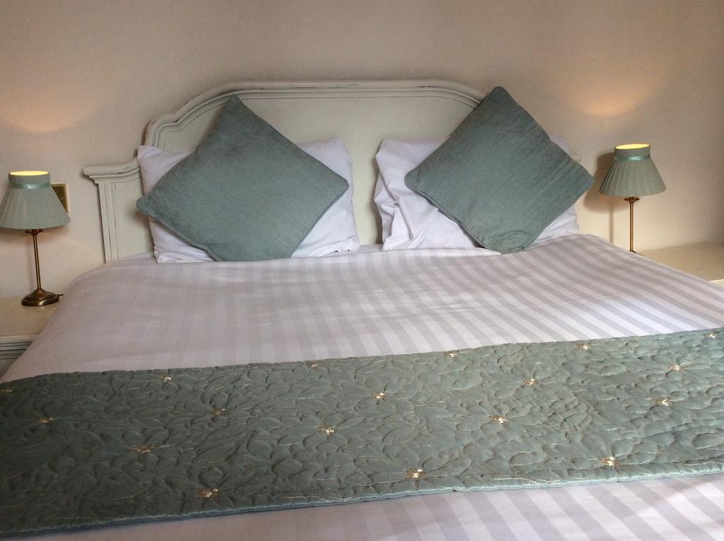 Bedford Hotel ทาวิสต็อก ภายนอก รูปภาพ