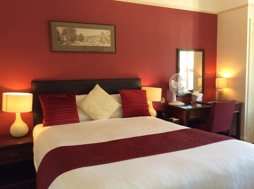 Bedford Hotel ทาวิสต็อก ภายนอก รูปภาพ
