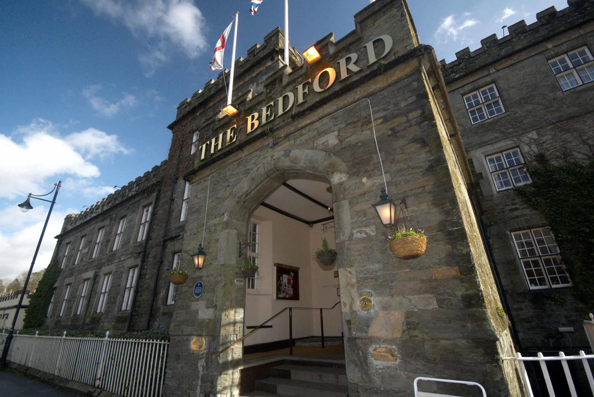 Bedford Hotel ทาวิสต็อก ภายนอก รูปภาพ