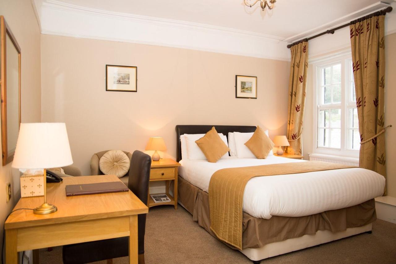 Bedford Hotel ทาวิสต็อก ภายนอก รูปภาพ
