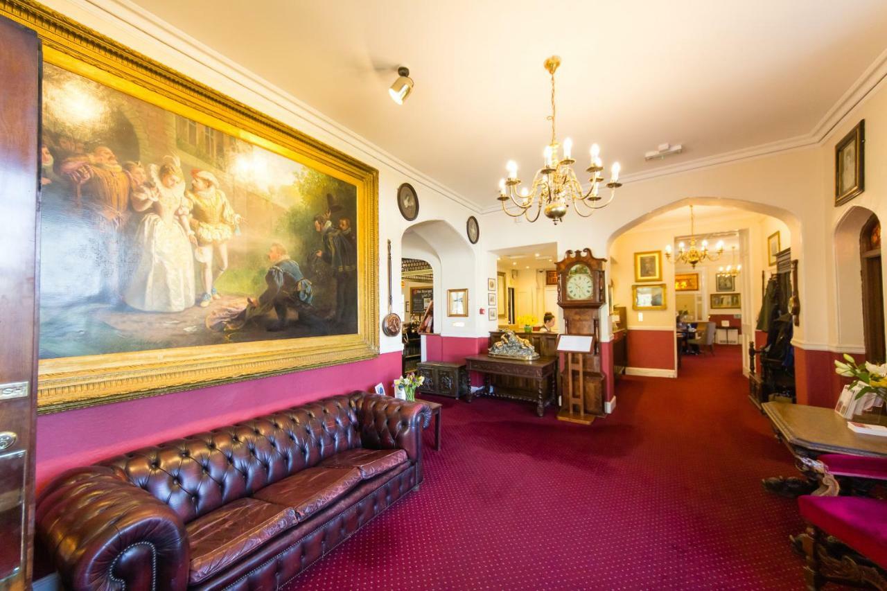 Bedford Hotel ทาวิสต็อก ภายนอก รูปภาพ
